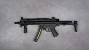 Occasion- Cyma SMG5 Version Platinum (CM041G) + 1 Chargeur