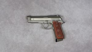 Occasion- Cybergun PT92 Stainless Co2 GBB Silver